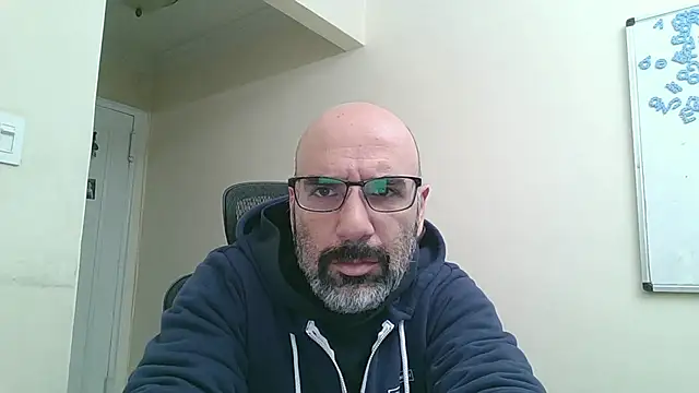 bear russian hunk online show from 03-18-25, 12:39