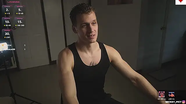 Snapshot of mickeypict chatting on 05-09-26, 03:32 mickeypict online show from 05-09-26, 03:32