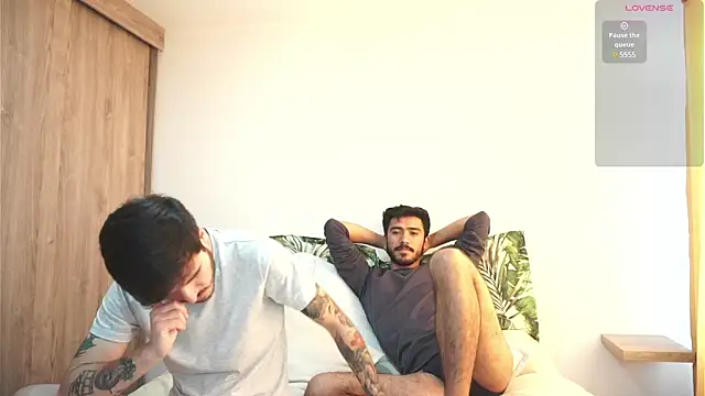 Snapshot of dam0n_fr0st chatting on 01-18-25, 01:18 dam0n fr0st online show from 01-18-25, 01:18