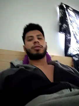 Colby brown03 online show from 10-03-25, 07:26