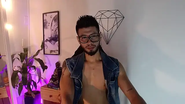 Colby brown03 online show from 03-25-26, 04:50