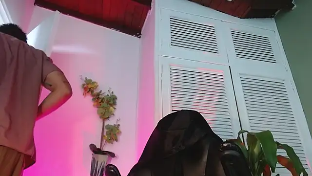 Colby brown03 online show from 11-05-25, 07:17