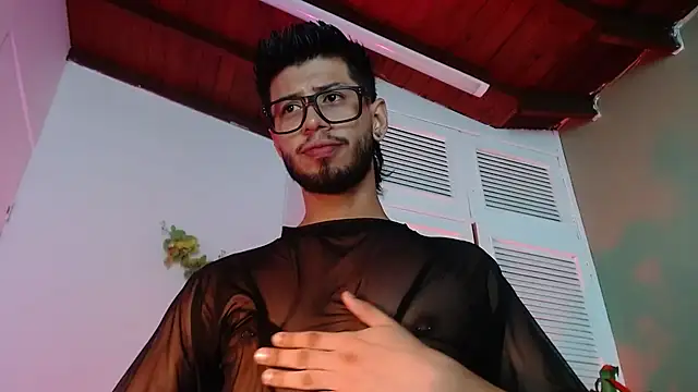 Colby brown03 online show from 11-14-25, 09:18