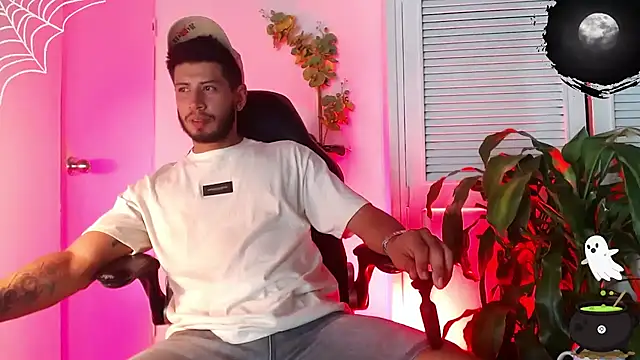 Colby brown03 online show from 10-09-25, 07:14