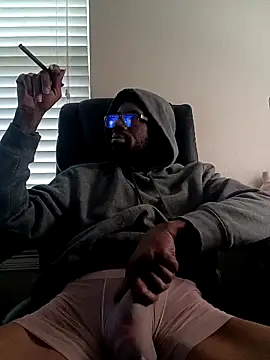 Snapshot of Txdarkmeat74 chatting on 12-05-25, 02:15 Txdarkmeat74 online show from 12-05-25, 02:15