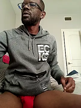 Snapshot of Txdarkmeat74 chatting on 11-07-25, 02:32 Txdarkmeat74 online show from 11-07-25, 02:32