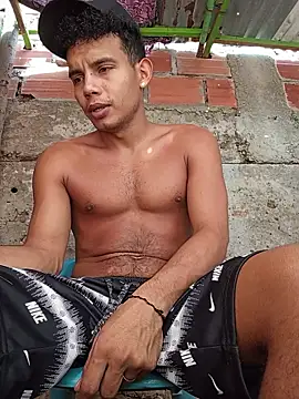 alex candela online show from 11-07-25, 01:37