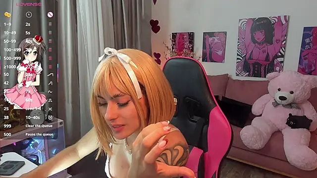 annieesweett online show from 04-21-26, 01:42
