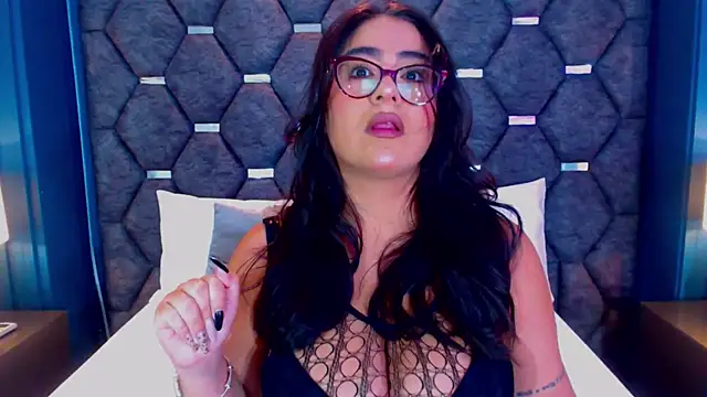 Snapshot of DevonPiers chatting on 09-19-25, 12:09 DevonPiers online show from 09-19-25, 12:09