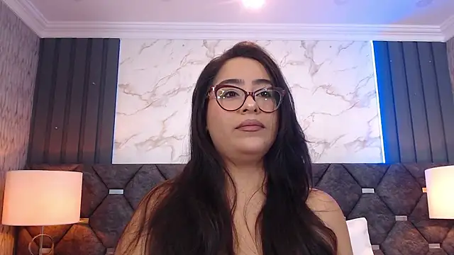 Snapshot of DevonPiers chatting on 01-08-26, 12:11 DevonPiers online show from 01-08-26, 12:11