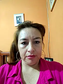 Snapshot of sussy_185 chatting on 01-14-25, 11:27 sussy 185 online show from 01-14-25, 11:27