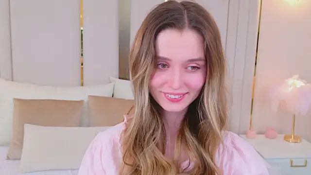 MarybethSnow online show from 04-12-26, 05:38