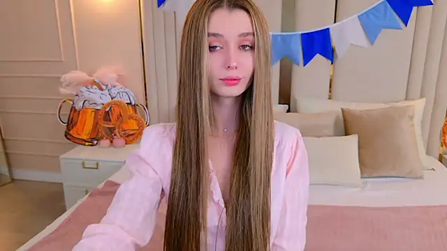 MarybethSnow online show from 10-03-25, 05:36