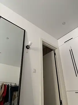 SuzieMurray online show from 02-05-26, 08:21