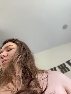 SuzieMurray online show from 05-11-26, 08:27