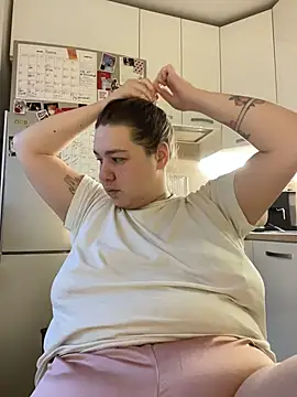 SuzieMurray online show from 11-27-25, 06:47