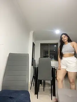 Snapshot of kimberlyhills1 chatting on 03-20-25, 02:51 kimberlyhills1 online show from 03-20-25, 02:51