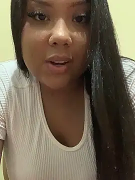 nanaypretinha online show from 12-23-25, 03:06