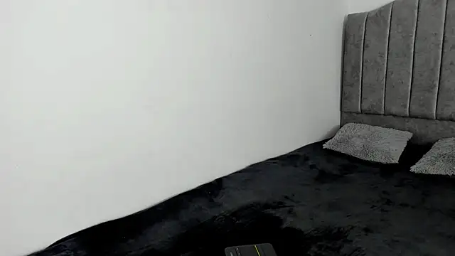 lorymoon online show from 12-27-24, 07:03