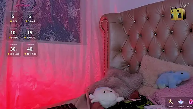 AlexaFoxy18 online show from 03-13-25, 07:20