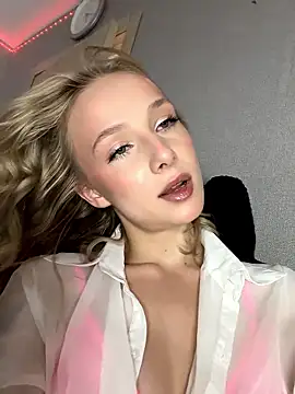 CaseyStar online show from 01-17-26, 02:20