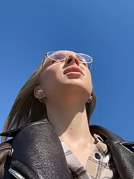 Snapshot of CaseyStar chatting on 03-07-25, 09:29 CaseyStar online show from 03-07-25, 09:29