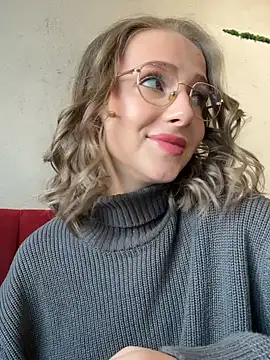 Snapshot of CaseyStar chatting on 02-14-25, 09:45 CaseyStar online show from 02-14-25, 09:45