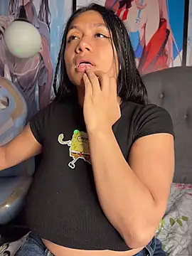 Im Little online show from 04-18-26, 02:58