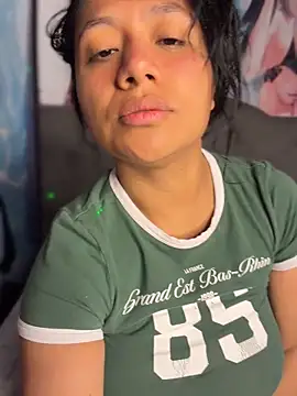 Im Little online show from 06-04-26, 02:38