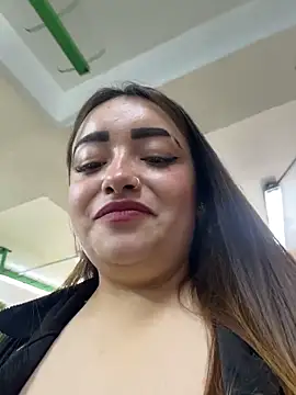 Tatiana O online show from 11-17-25, 03:05