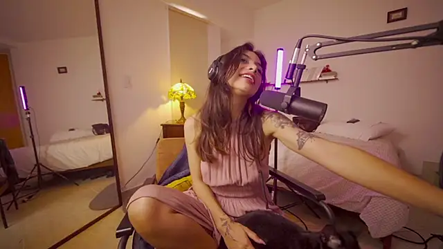 ohdearanna online show from 03-03-25, 07:49