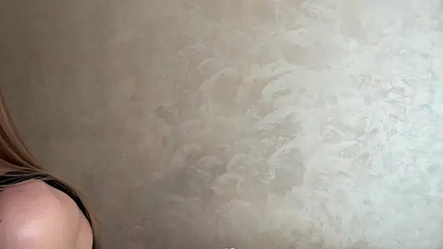 CaitlinaJayne23 online show from 05-01-26, 03:50