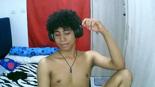 sexy diamante  online show from 01-10-26, 04:19