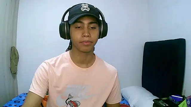 sexy diamante  online show from 11-23-25, 03:27