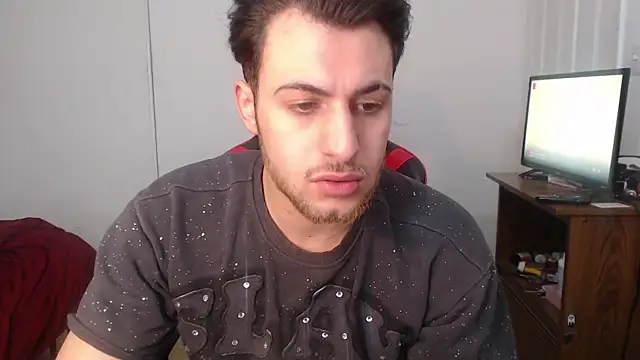 Snapshot of Mhmoodyi chatting on 03-03-26, 07:21 Mhmoodyi online show from 03-03-26, 07:21