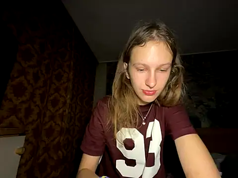 Snapshot of Eva_Angel3 chatting on 09-26-25, 06:26 Eva Angel3 online show from 09-26-25, 06:26