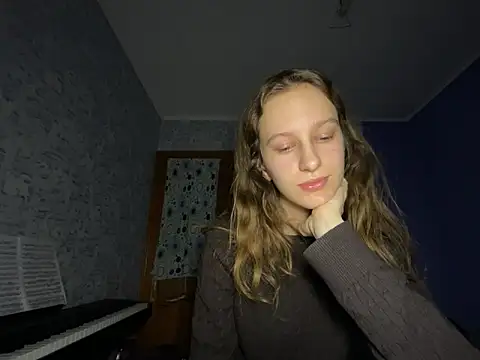 Snapshot of Eva_Angel3 chatting on 02-21-26, 06:10 Eva Angel3 online show from 02-21-26, 06:10