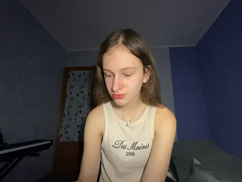Snapshot of Eva_Angel3 chatting on 02-27-25, 05:37 Eva Angel3 online show from 02-27-25, 05:37