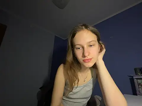 Snapshot of Eva_Angel3 chatting on 03-07-25, 08:22 Eva Angel3 online show from 03-07-25, 08:22