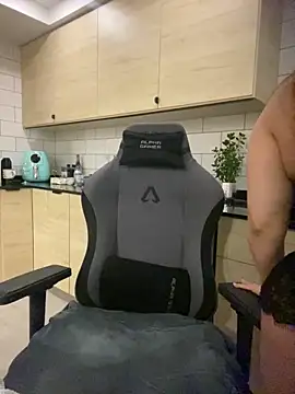 brazilianbbinuk online show from 11-21-25, 10:31