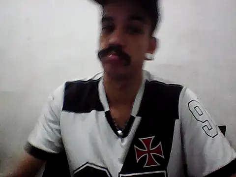 Snapshot of gatobranco001 chatting on 06-16-26, 02:28 gatobranco001 online show from 06-16-26, 02:28