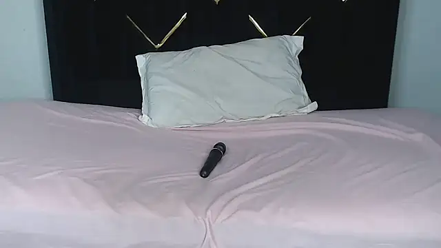 EbonyBentley online show from 03-27-26, 06:33