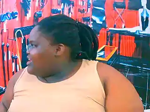 EbonyHotBuns online show from 10-30-25, 09:40