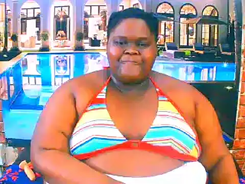 EbonyHotBuns online show from 07-17-26, 11:29