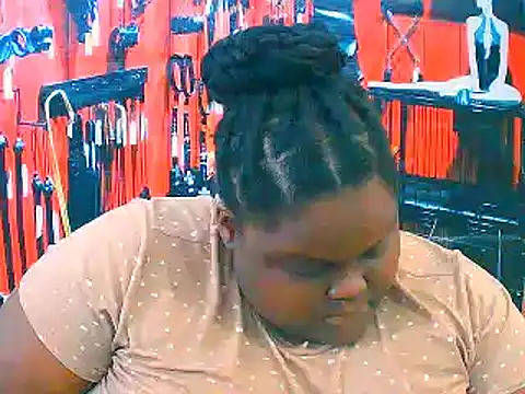 EbonyHotBuns online show from 11-17-25, 10:08