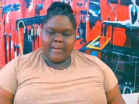 EbonyHotBuns online show from 11-11-25, 07:52