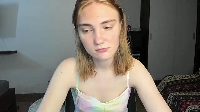 ReddHotPipper online show from 06-21-26, 03:56