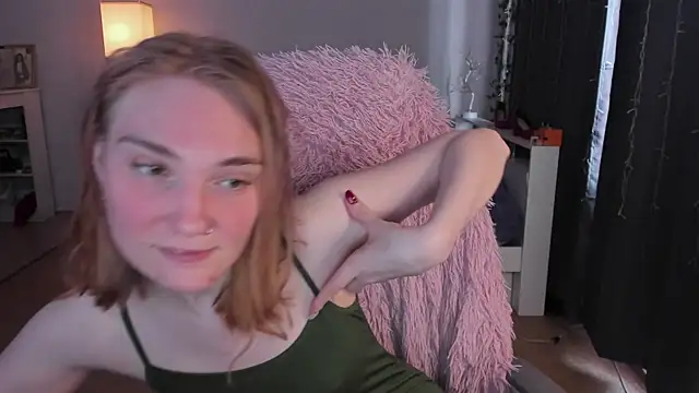 ReddHotPipper online show from 04-13-26, 03:43