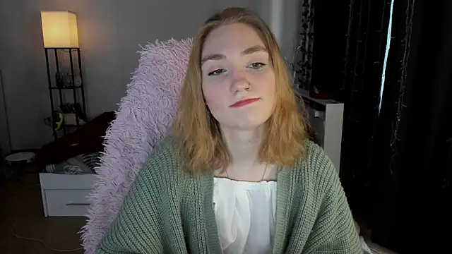 ReddHotPipper online show from 11-30-25, 03:29