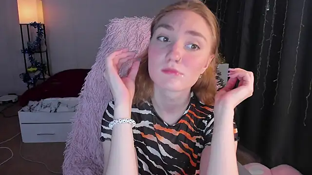 ReddHotPipper online show from 12-14-25, 03:46